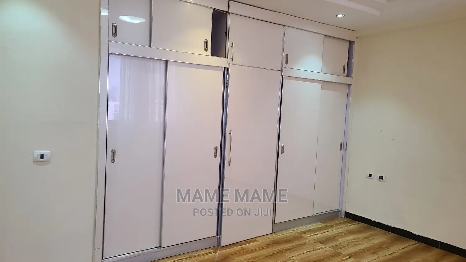 4bdrm Penthouse in Addis Abeba, Bole for rent