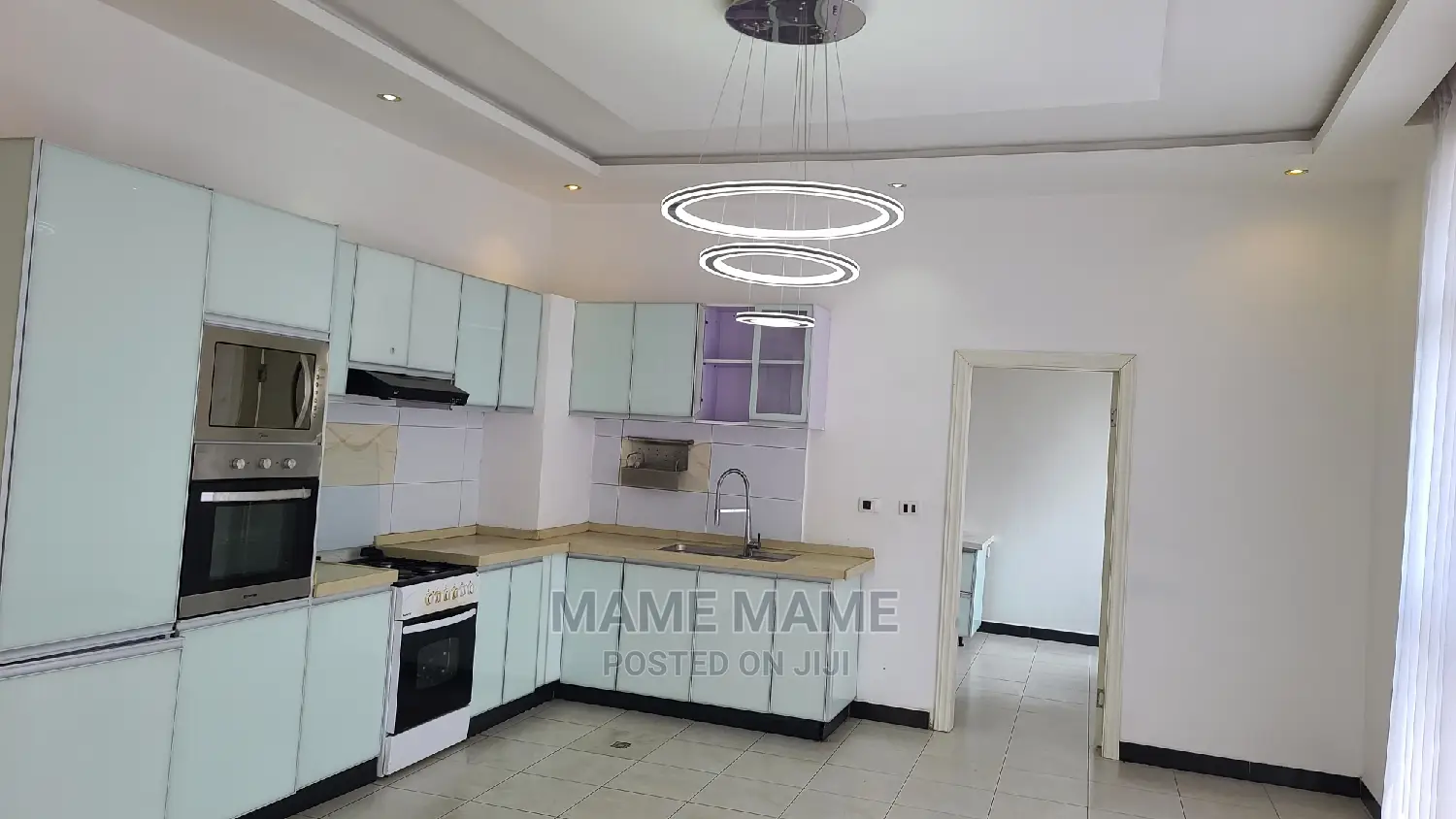 4bdrm Penthouse in Addis Abeba, Bole for rent