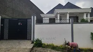 3bdrm Villa in Addis Abeba, Bole for sale