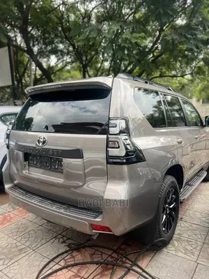 New Toyota Land Cruiser 2023 Gold