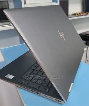 New Laptop HP Spectre X360 16GB Intel Core I7 SSD 512GB