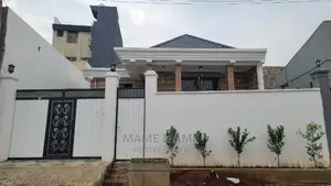 3bdrm Villa in Addis Abeba, Bole for sale