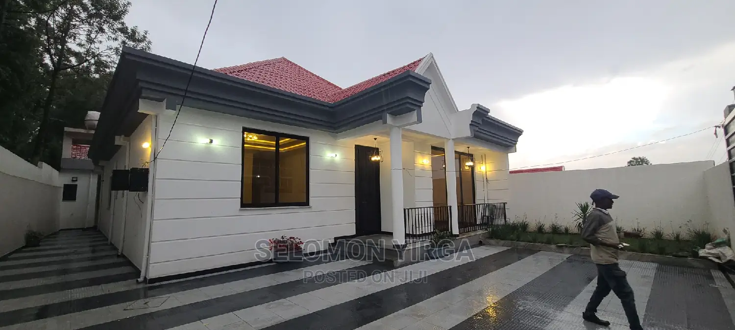 4bdrm Villa in Adids Ababa, Yeka for sale