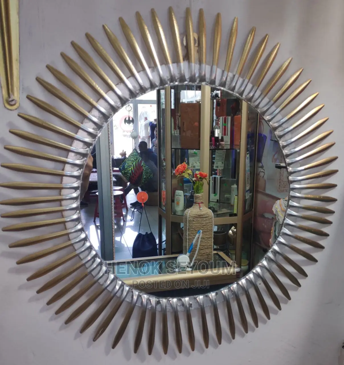 Vases, Mirrors Etc 