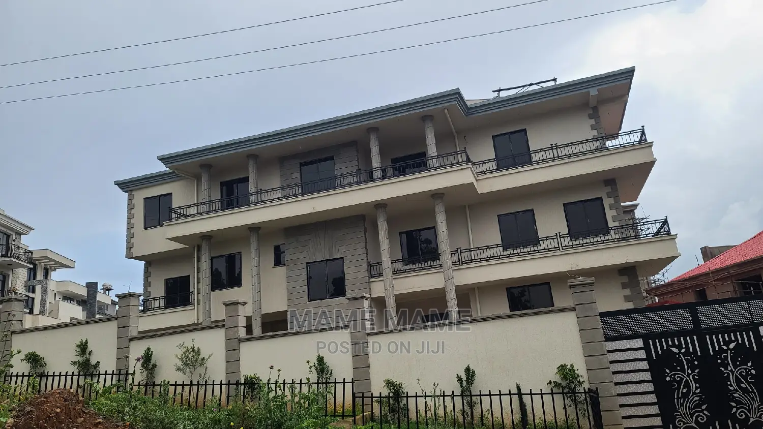 9bdrm House in Addis Abeba, Bole for sale