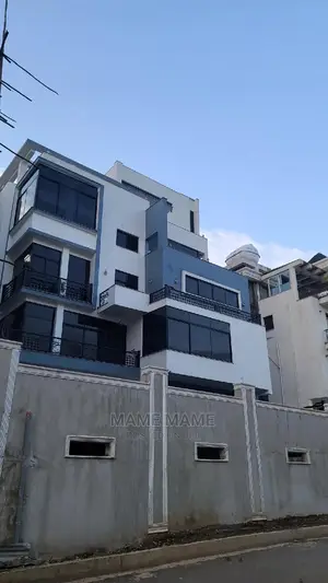 10bdrm House in Addis Abeba, Bole for sale