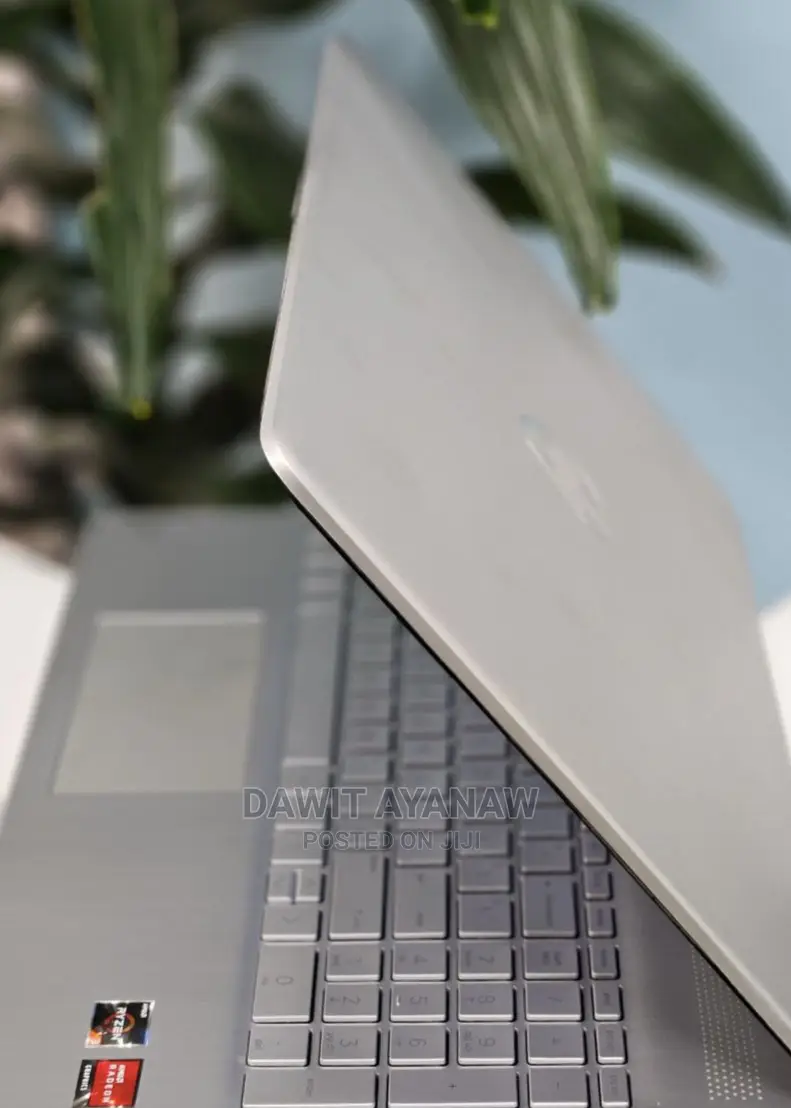 New Laptop HP Stream Notebook 8GB AMD Ryzen 5 SSD 256GB