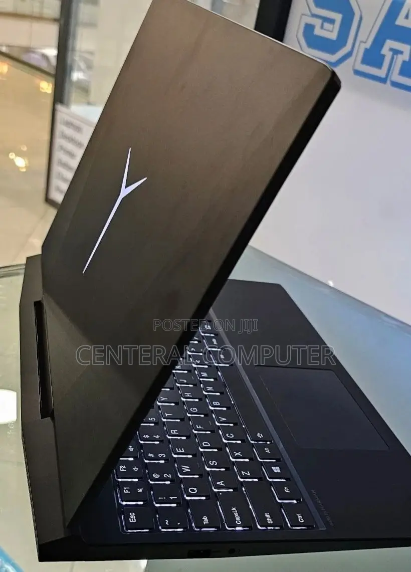 New Laptop Lenovo Legion 5i 16GB Intel Core i7 SSD 1T