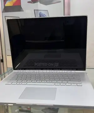 New Laptop Microsoft Surface Book 3 16GB Intel Core I7 SSD 256GB