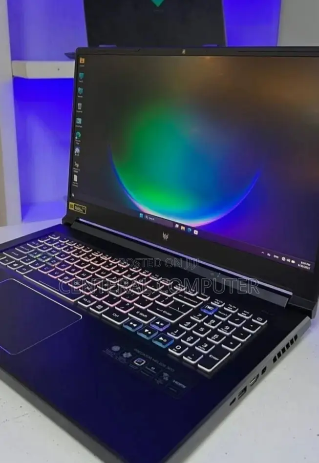 New Laptop Acer Predator Helios 300 16GB Intel Core I9 SSD 1T