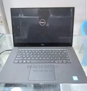 New Laptop Dell Precision 5530 16GB Intel Core I7 SSD 512GB