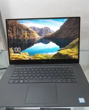 New Laptop Dell Precision 5530 16GB Intel Core I7 SSD 512GB