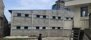 የሚከራይ መጋዘን ነዉ