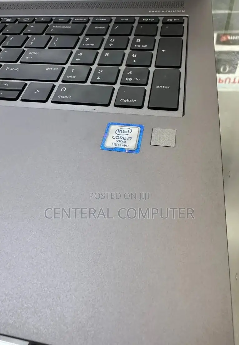 New Laptop HP ZBook 15 16GB Intel Core I7 SSD 512GB