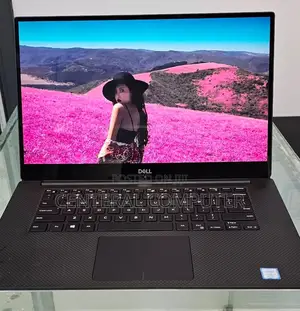 New Laptop Dell XPS 13 9360 16GB Intel Core I7 SSD 512GB