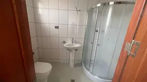 3bdrm Apartment in Semmit, Yeka for sale
