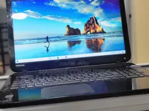 New Laptop Toshiba Satellite C55 8GB Intel Core I7 SSD 256GB
