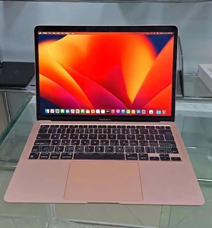 New Laptop Apple MacBook Air 2020 8GB Apple M1 SSD 256GB