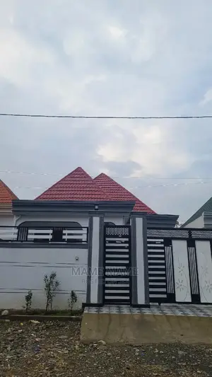 3bdrm Villa in Addis Abeba, Bole for sale
