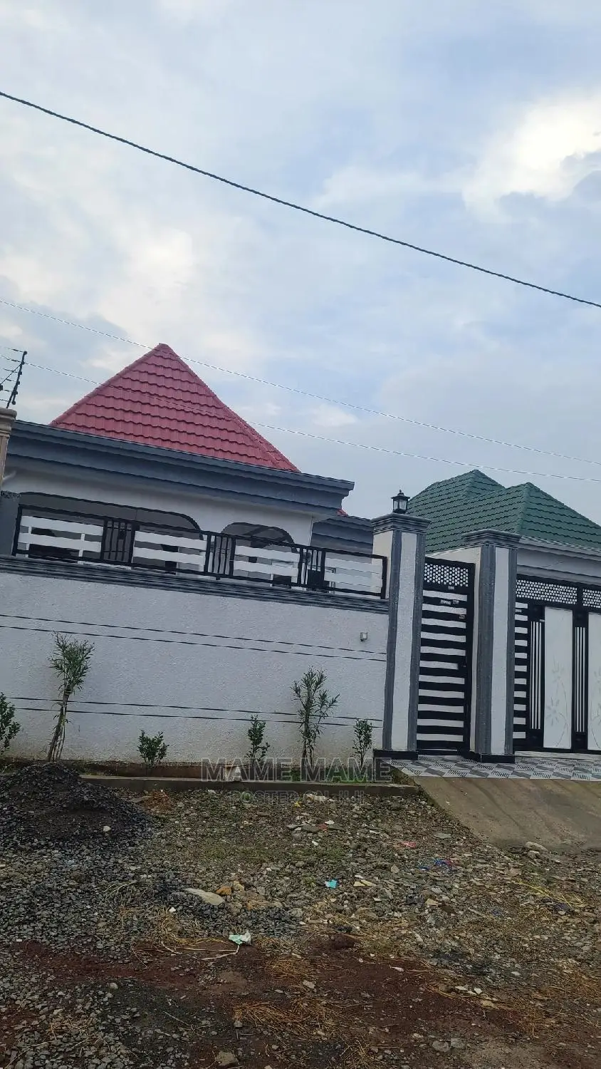 3bdrm Villa in Addis Abeba, Bole for sale