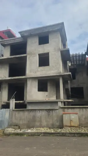 6bdrm House in Addis Abeba, Bole for sale