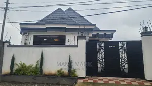 3bdrm Villa in Addis Abeba, Bole for sale