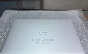 New Laptop Dell XPS 15 32GB Intel Core I9 SSD 512GB