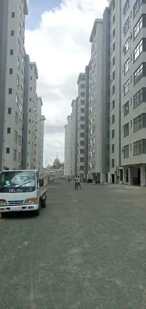 Furnished 2bdrm Apartment in Noah Figga, Bole for sale
