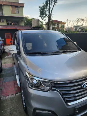 Hyundai Starex 2020 Silver