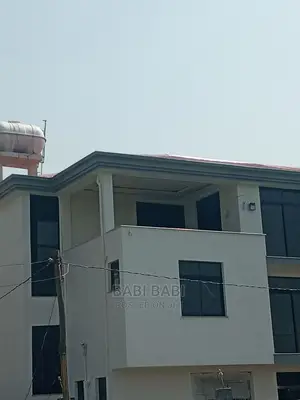 7bdrm House in Semmit Area Best, Bole for sale