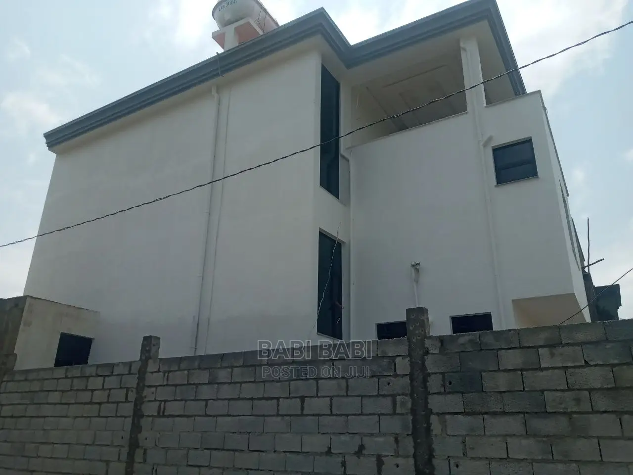7bdrm House in Semmit Area Best, Bole for sale
