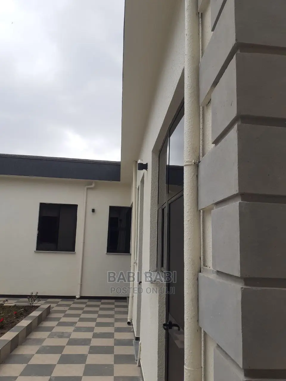 8bdrm House in ቪላ ቤት Luxury Villa, Bole for sale