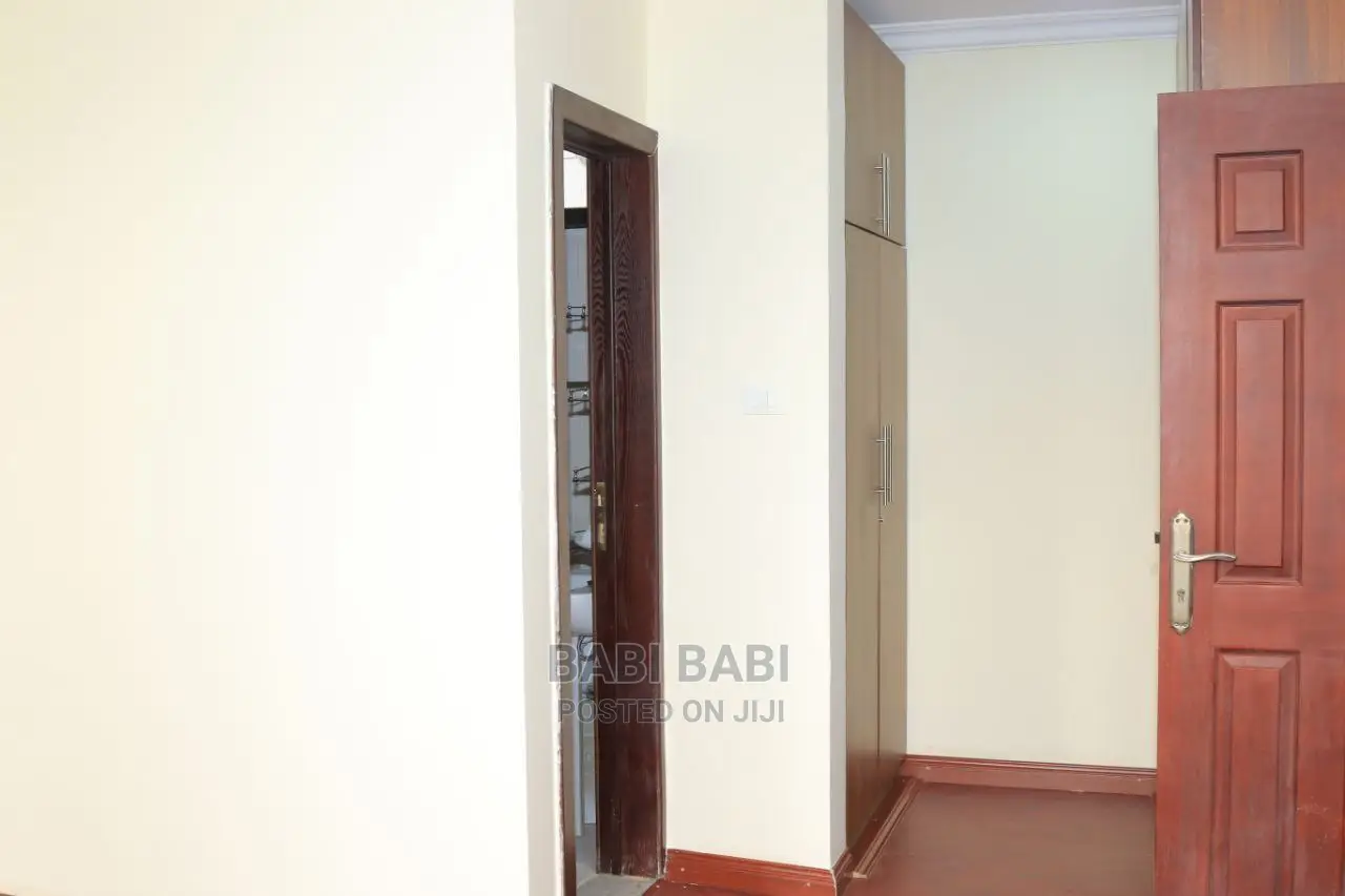 3bdrm Apartment in 152M² Around Lem, Bole for sale