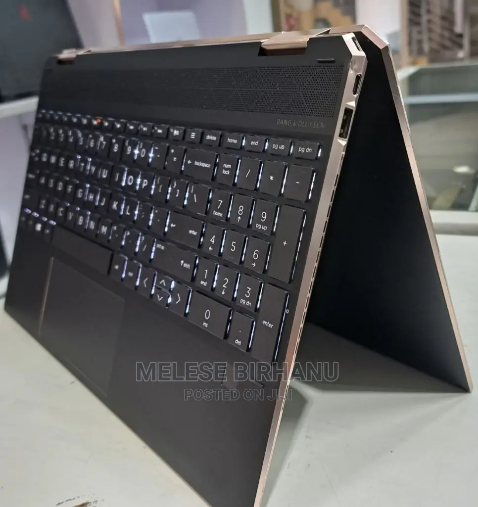 New Laptop HP Spectre 16GB Intel Core I7 SSD 512GB