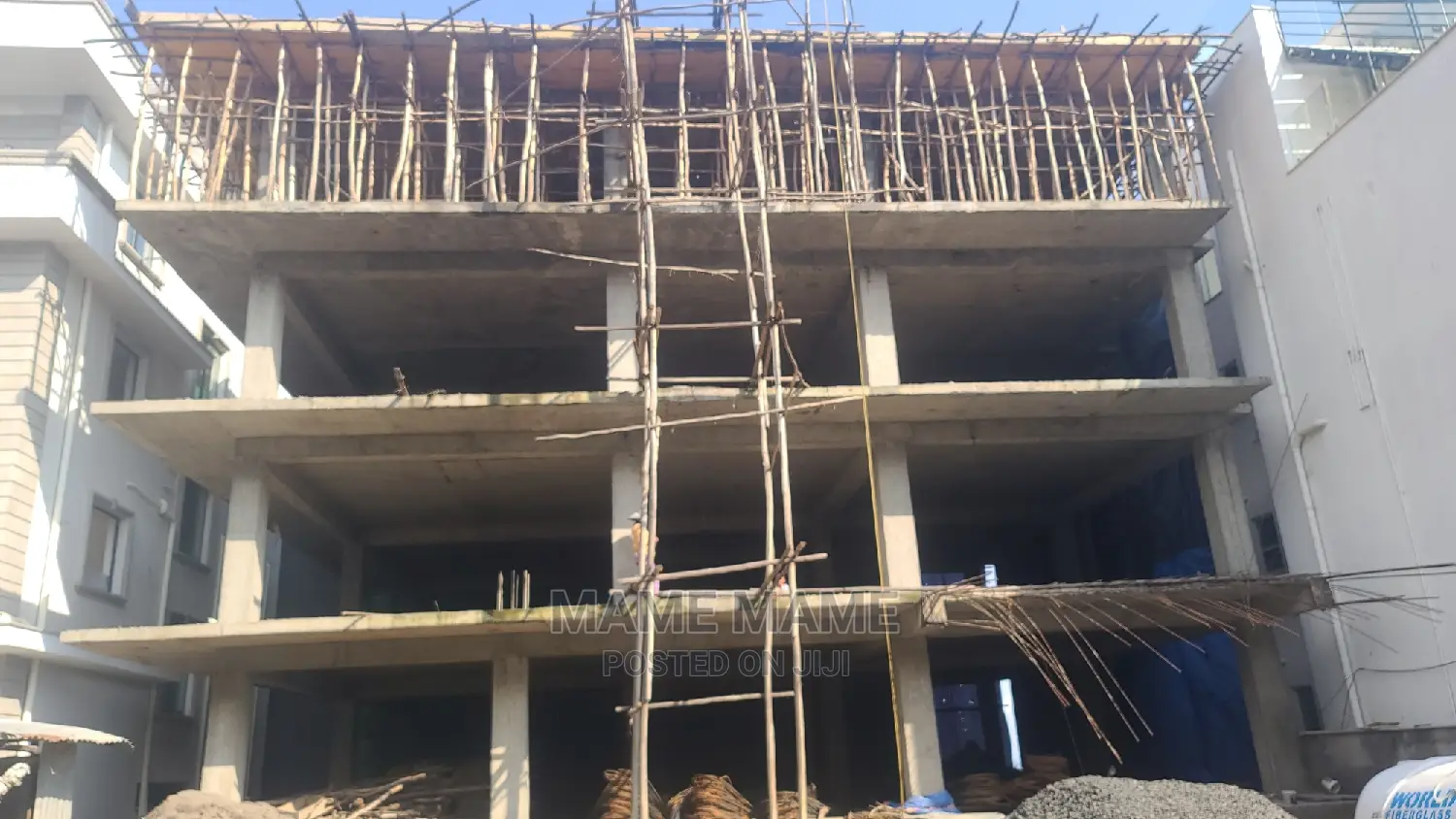 8bdrm House in Cmc, Yeka for sale