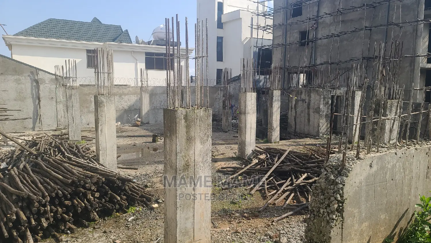 10bdrm Mansion in Cmc, Yeka for sale