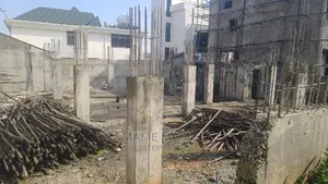 10bdrm Mansion in Cmc, Yeka for sale