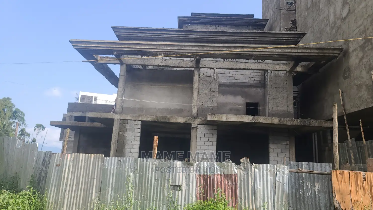8bdrm House in Cmc., Yeka for sale