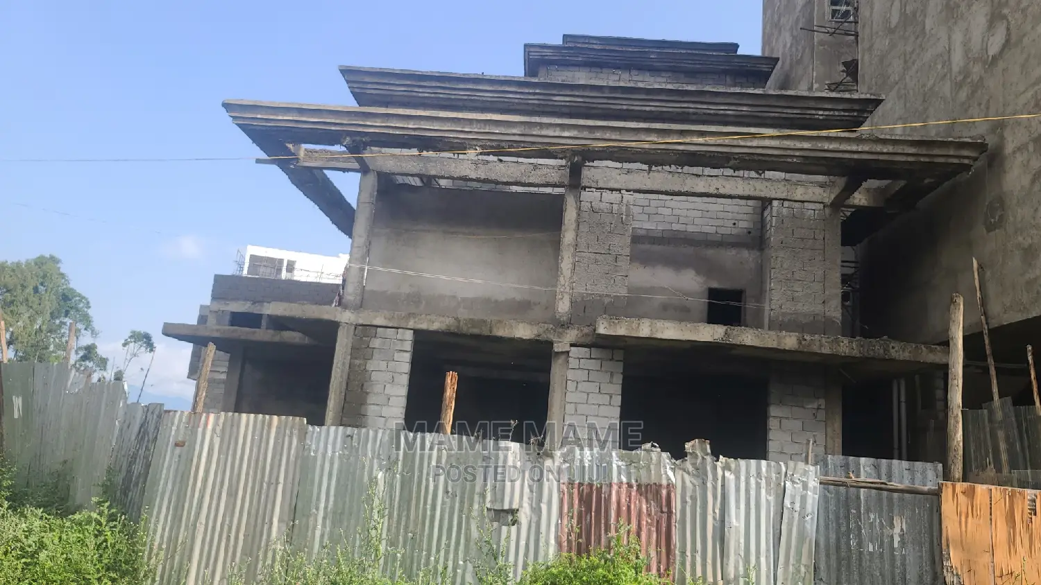 8bdrm House in Cmc., Yeka for sale
