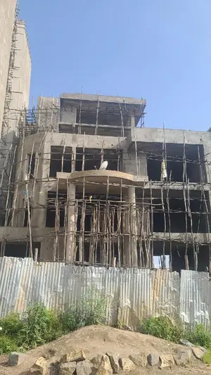 10bdrm Mansion in Cmc, Yeka for sale