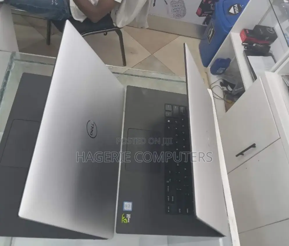 New Laptop Dell XPS 15 (L502X) 16GB Intel Core I7 SSD 1T