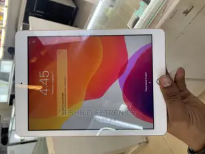 Apple iPad 9.7 32 GB