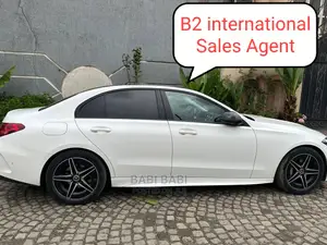 New Mercedes-Benz C200 2022 White