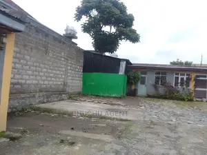 5bdrm House in Bole for sale