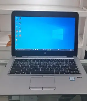 New Laptop HP EliteBook 820 G3 4GB Intel Core I5 SSD 256GB