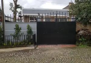 Furnished 3bdrm Villa in አአ, Bole for sale