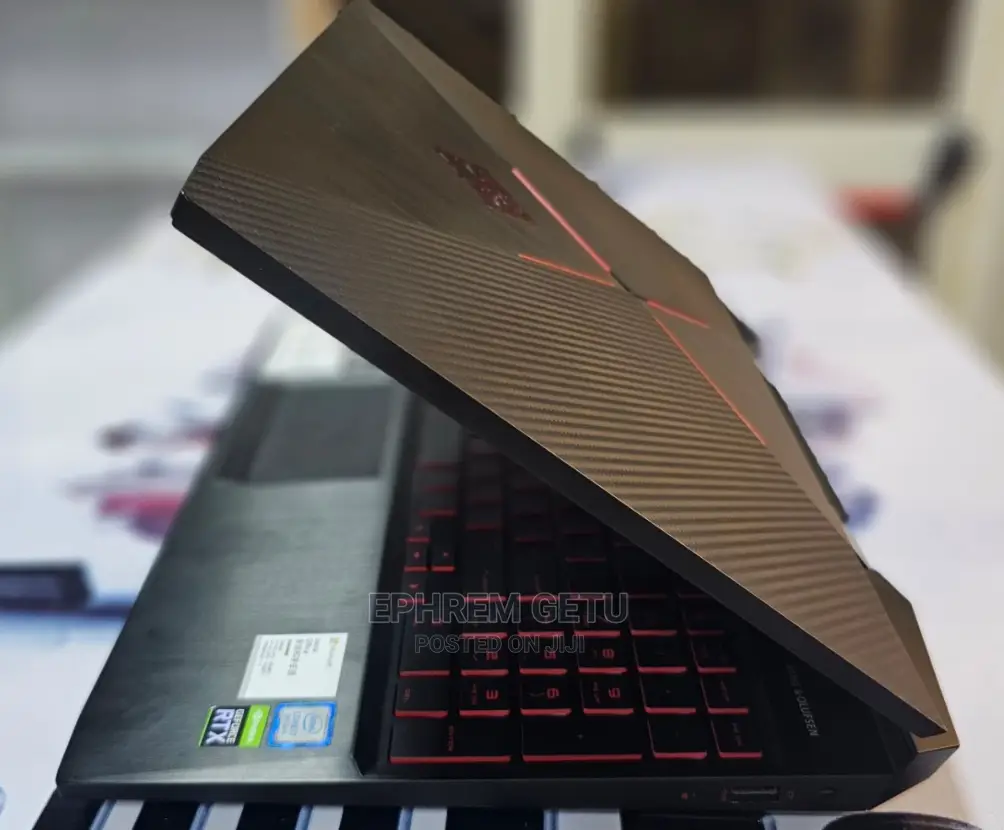 New Laptop HP Omen 15 16GB Intel Core I7 SSD 512GB