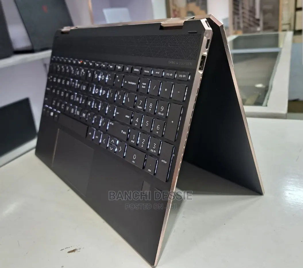 New Laptop HP Spectre 16GB Intel Core I7 SSD 512GB