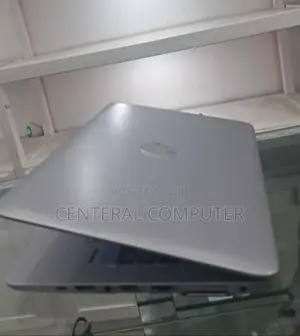 New Laptop HP EliteBook 820 G3 4GB Intel Core I5 SSD 256GB