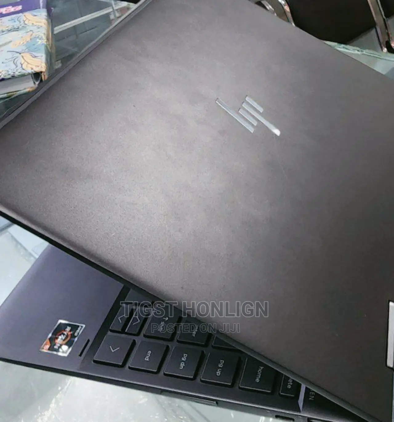 New Laptop HP Envy X360 8GB AMD Ryzen 3 SSD 512GB